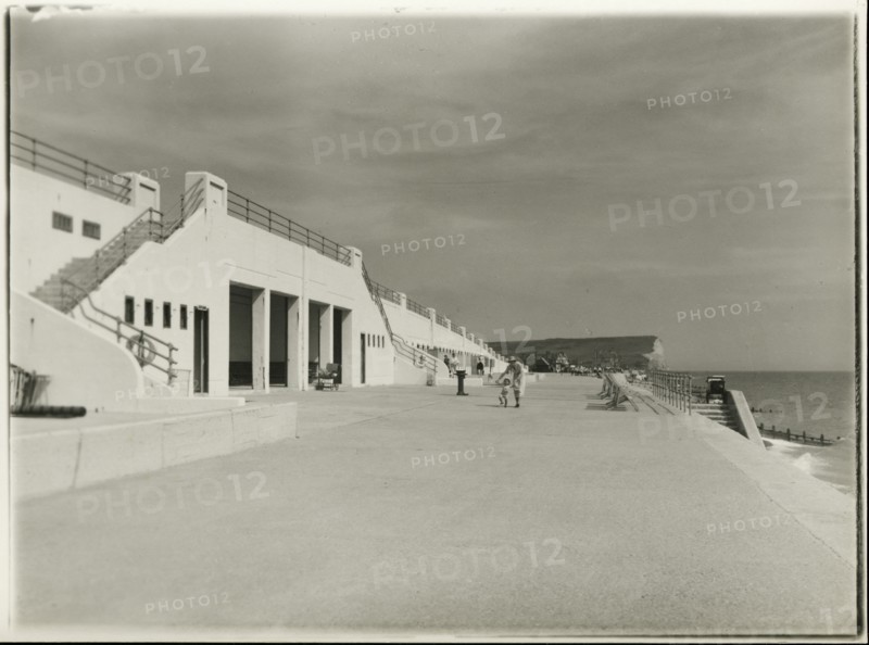 Seaford Promenade, Seaford, Lewes, East Sussex, 1933-1940. Creator: John Henry Ball.
