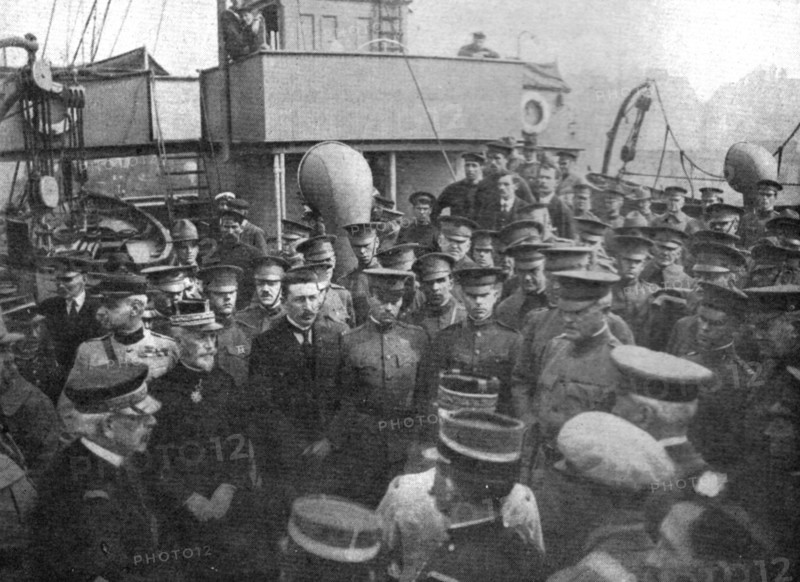 'L'Arrivee du General Pershing; Les receptions officielles a bord de l'Invicta', 1917. Creator: Unknown.