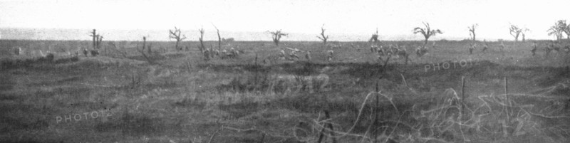 The Battle of La Malmaison; Dawn on October 23: sending of an assault wave..., 1917. Creator: Unknown.