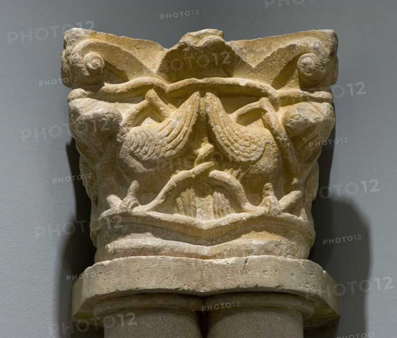 Capital Fragment with Addorsed Birds and Interlace, between 1160 and 1200. Creator: Unknown.