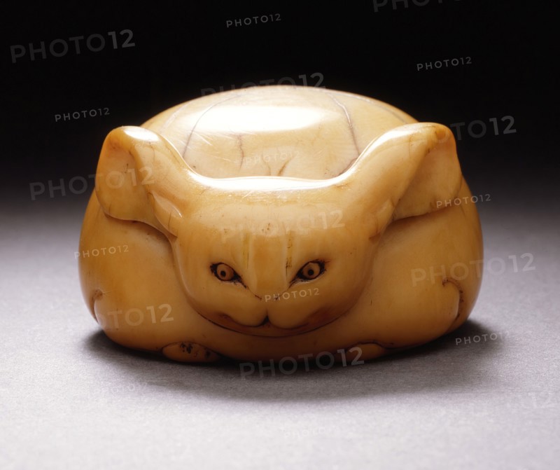 Moon-Shaped Rabbit, 18th century. Creator: Unknown.