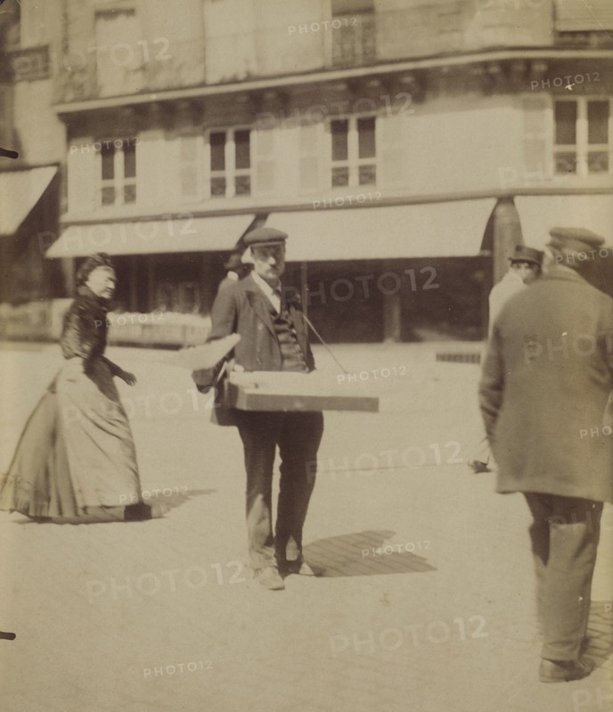 Street Vendor, France, c1910s. Creator: Eugene Atget.