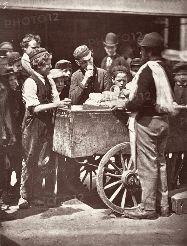 Half-Penny Ices, Printed 1877-1878. Creator: John Thomson.