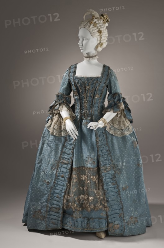 Woman's Robe à la française, England, c.1765. Creator: Unknown.