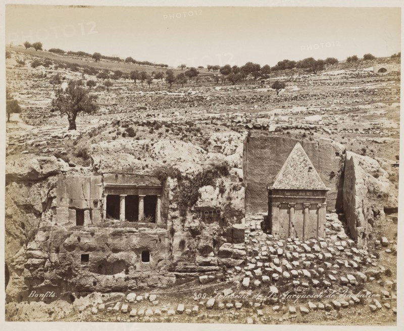 Tombe Du St. Jacquesch De ... #309, Printed c.1870. Creator: Felix Bonfils.