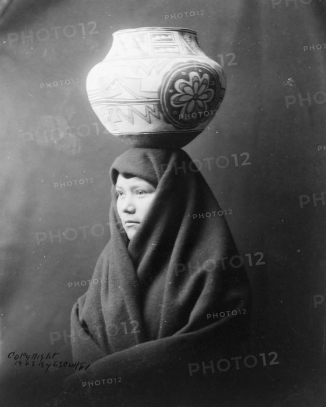 En Al Leih, c1903. Creator: Edward Sheriff Curtis.