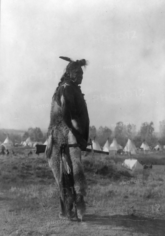 Hoop On the Forehead [E], c1908. Creator: Edward Sheriff Curtis.