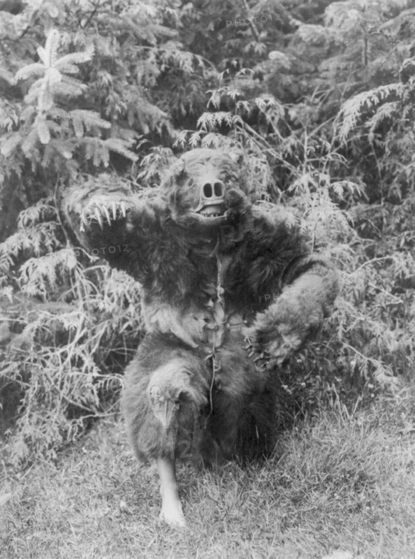Nane-Qagyuhl, c1914. Creator: Edward Sheriff Curtis.
