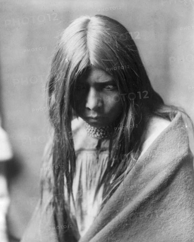 Zosh Clishn-Apache, c1906. Creator: Edward Sheriff Curtis.