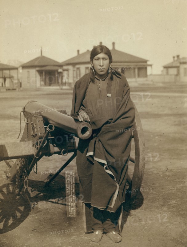 Tasunka, Ota (alias Plenty Horse[s]), the slayer of Lieut Casey, near Pine Ridge, SD, 1891. Creator: John C. H. Grabill.