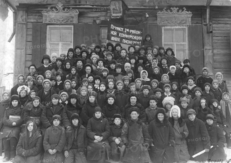 The first district conference of young pioneers, 1880. Creator: GP Putintsev.