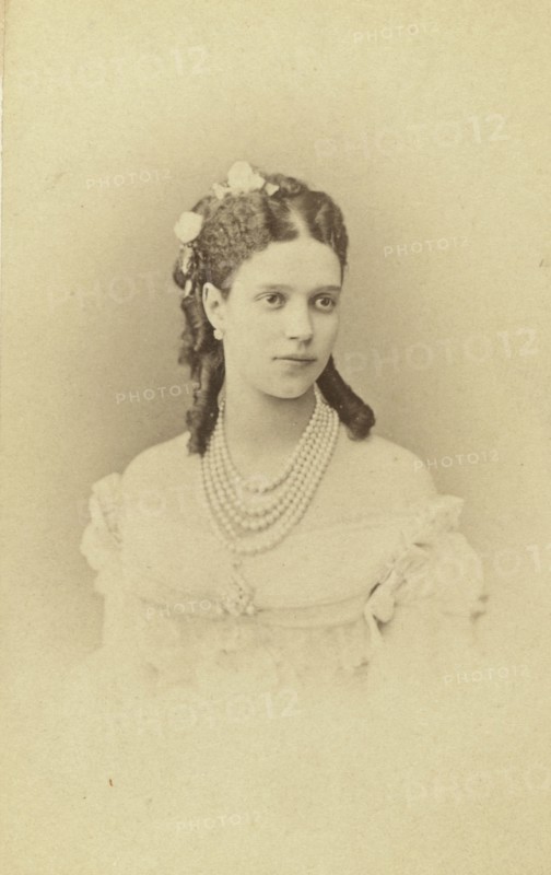Princess Dagmar (later Empress Maria Feodorovna) head-and-shoulders..., between 1860 and 70. Creator: Unknown.