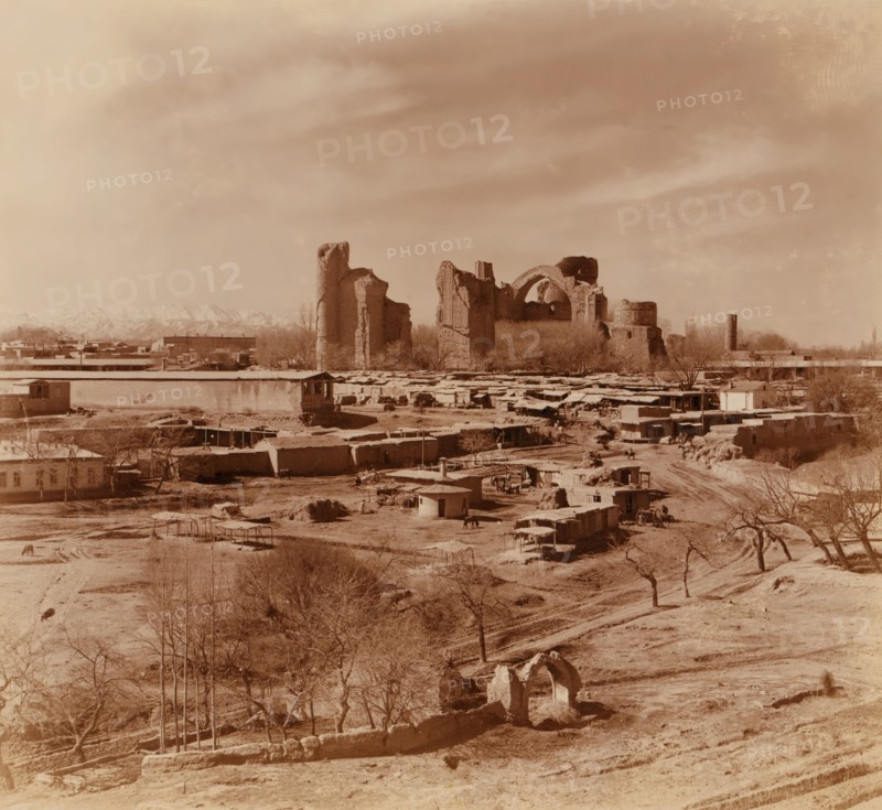 General view of the Bibi-Khanym mosque from Shakh-i Zindeh, Samarkand, between 1905 and 1915. Creator: Sergey Mikhaylovich Prokudin-Gorsky.