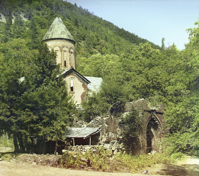 Timotis-Ubanskii Monastery, between 1905 and 1915. Creator: Sergey Mikhaylovich Prokudin-Gorsky.