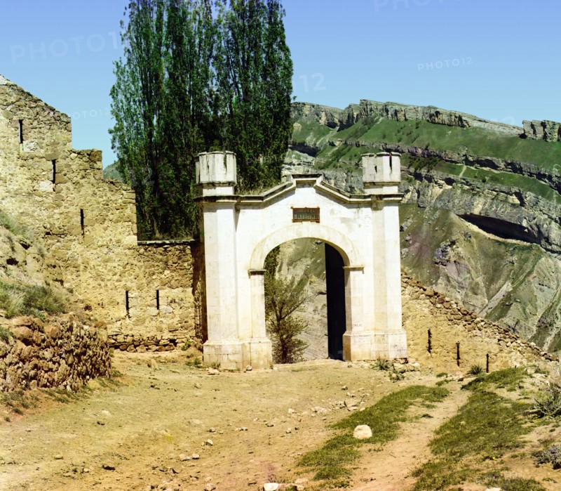 Shamil's Gates, Verkhny Gunib, Dagestan, between 1905 and 1915. Creator: Sergey Mikhaylovich Prokudin-Gorsky.