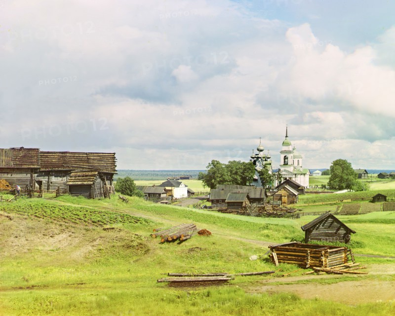 Village of Paltoga [Russian Empire], 1909. Creator: Sergey Mikhaylovich Prokudin-Gorsky.