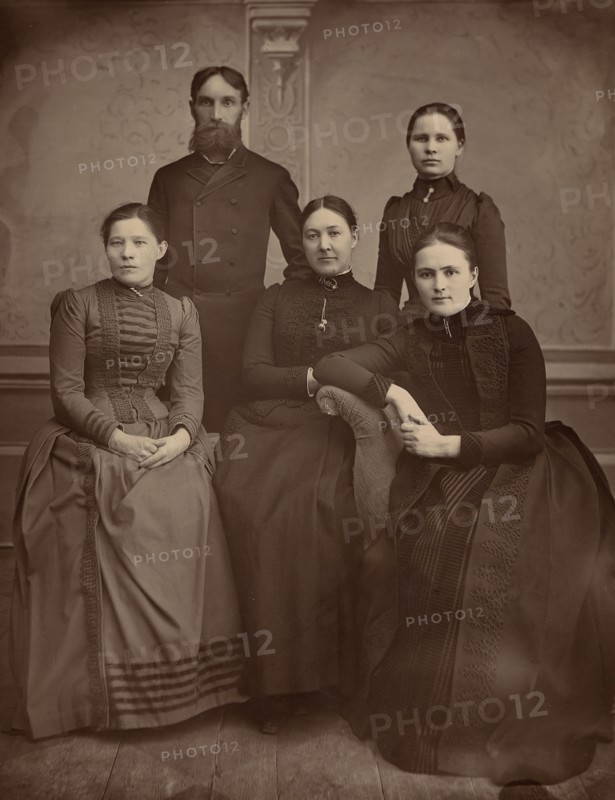 Members of the board of the Vladimir shelter, 1894. Creator: Akselrod.