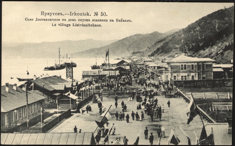 Irkutsk The village of Listvyanichnoye on the day of the icebreaker's descent to Lake..., 1904-1917. Creator: Unknown.