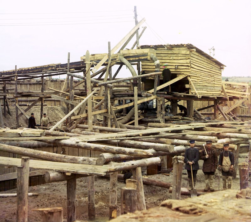 Water pumps, Beloomut, 1912. Creator: Sergey Mikhaylovich Prokudin-Gorsky.