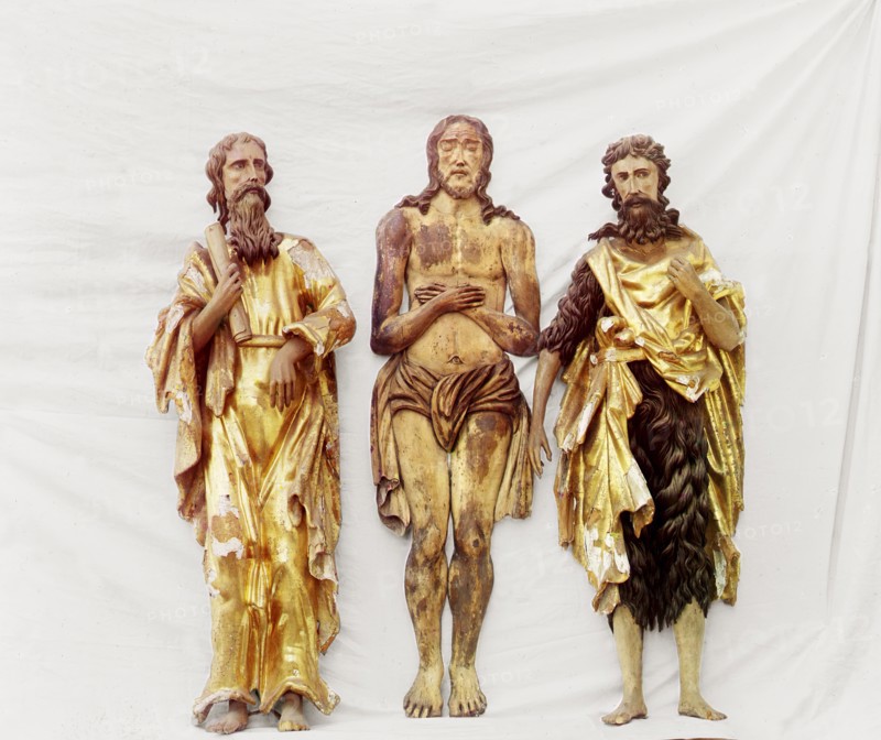 Seventeenth-century plashchanitsa [shroud with the image of Christ], in the middle..., 1911. Creator: Sergey Mikhaylovich Prokudin-Gorsky.