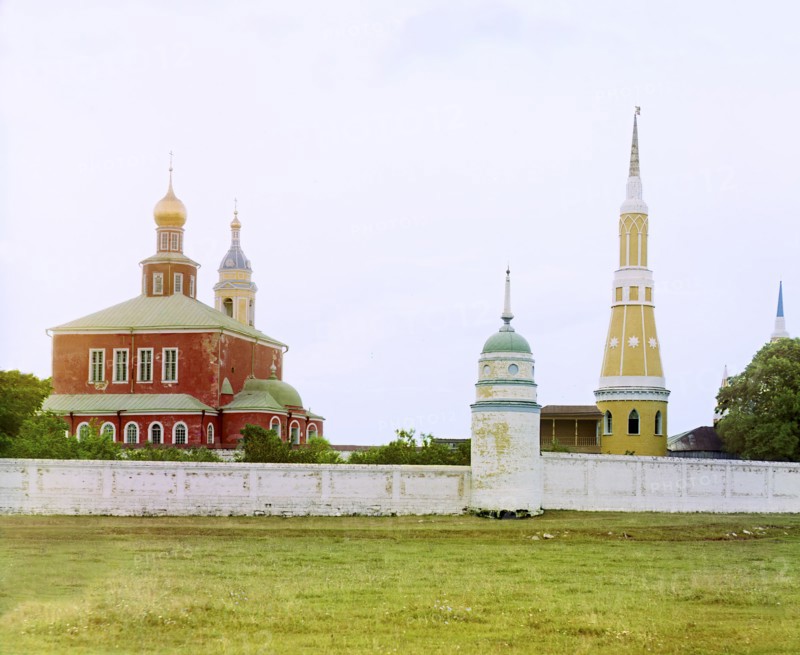 Golutvin Monastery from the northeast, Kolomna, 1912. Creator: Sergey Mikhaylovich Prokudin-Gorsky.