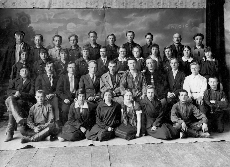 Eighth group of the Berd school of the second stage, 1929. Creator: GP Putintsev.