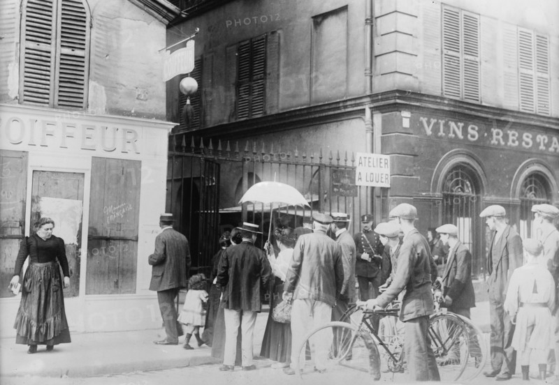 Where bomb fell in Rue Des Recollets, Aug 1914. Creator: Bain News Service.
