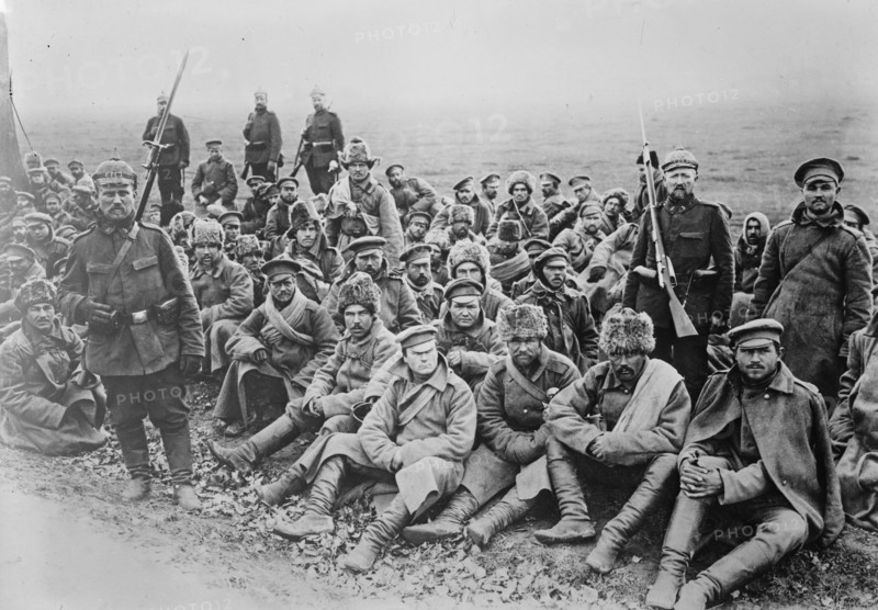 Russian prisoners, Russians, Tartars, Kirgises [i.e., Kyrgyz] etc., between 1914 and c1915. Creator: Bain News Service.