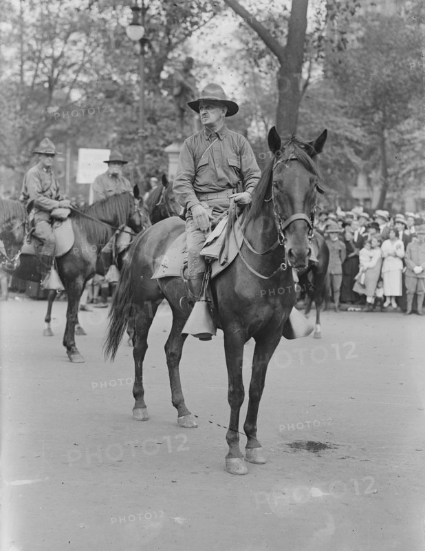 Col. Sidney Grant, 31 Aug 1917. Creator: Bain News Service.