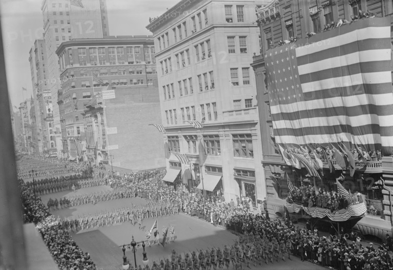 7th Regt. Departs, 11 Sept 1917. Creator: Bain News Service.