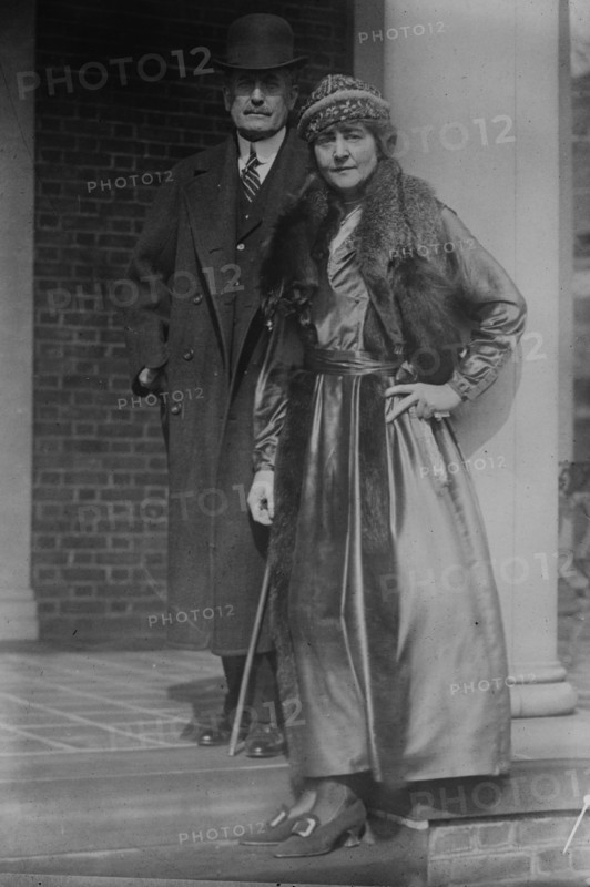 M.T. Herrick & Anne Morgan, (1918?). Creator: Bain News Service.