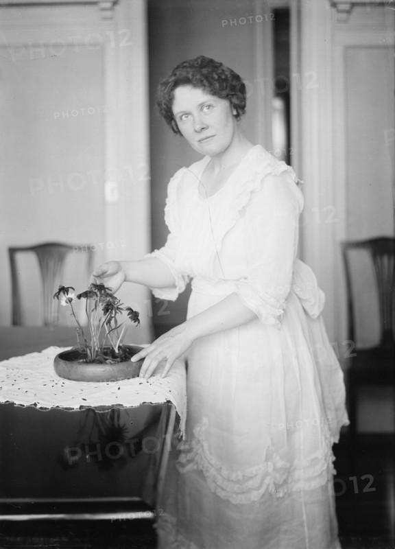 Macbeth, between c1915 and c1920. Creator: Bain News Service.