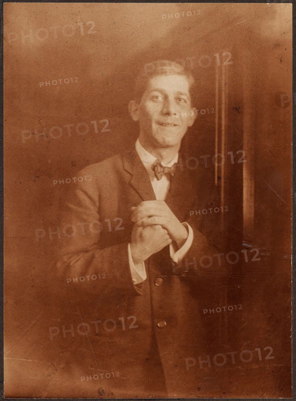 Oskar Kokoschka during his time as a professor at the Dresden Art Academy, 1920. Creator: Erfurth, Hugo (1874-1948).