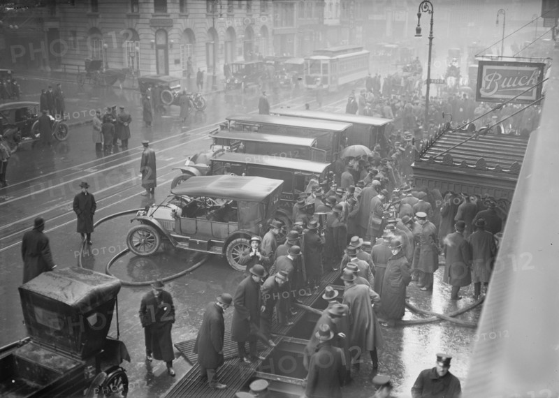 Subway fire, 1/6/15, 1915. Creator: Bain News Service.