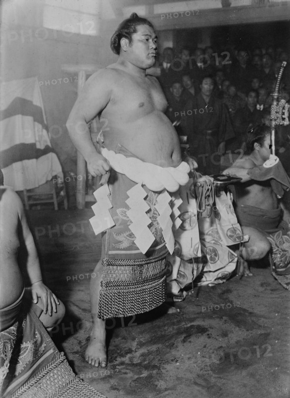 Onishiki who won 10-day wrestling tournament, Japan, between c1915 and c1920. Creator: Bain News Service.