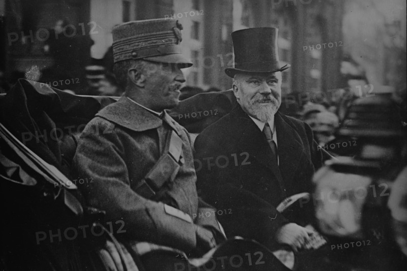 King of Italy & Raymond Poincare, 1918. Creator: Bain News Service.