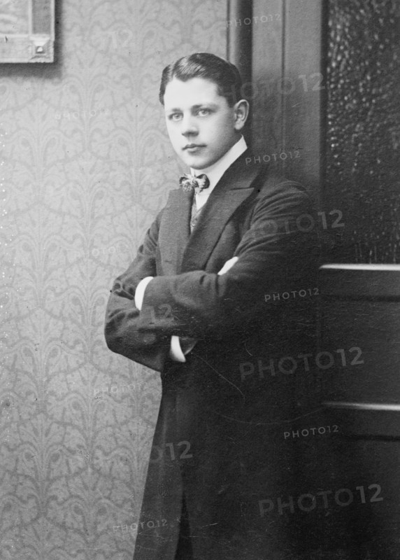 Hans Schumann - Heink, standing three-quarters, photo: Hahn Nachf., Dresden, Ferdinand Str. 11, 1912 Creator: Bain News Service.