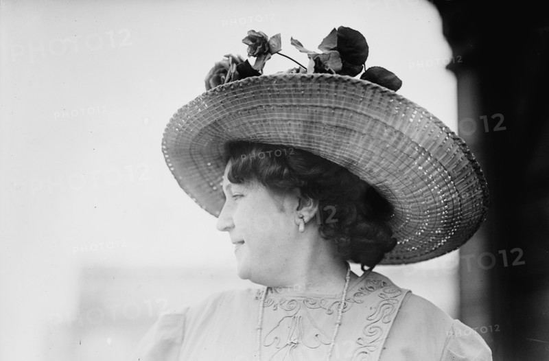 Mrs. Richard Hyde, 1910. Creator: Bain News Service.