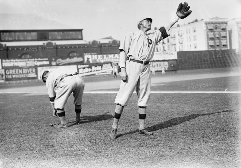 Dode Paskert, Philadelphia, NL (baseball), c1911. Creator: Bain News Service.