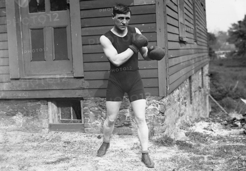 Warnes (Middleweight), between c1910 and c1915. Creator: Bain News Service.
