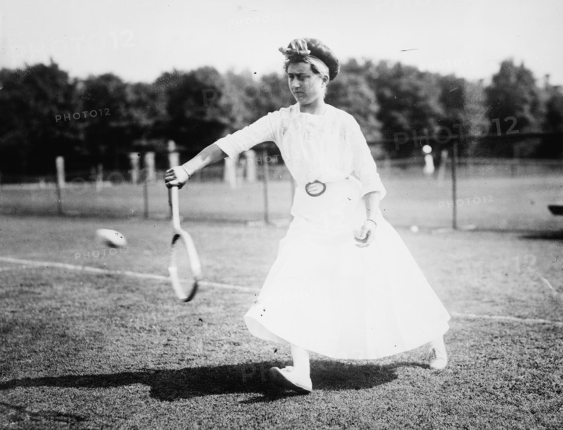 Florence Sutton, between c1910 and c1915. Creator: Bain News Service.