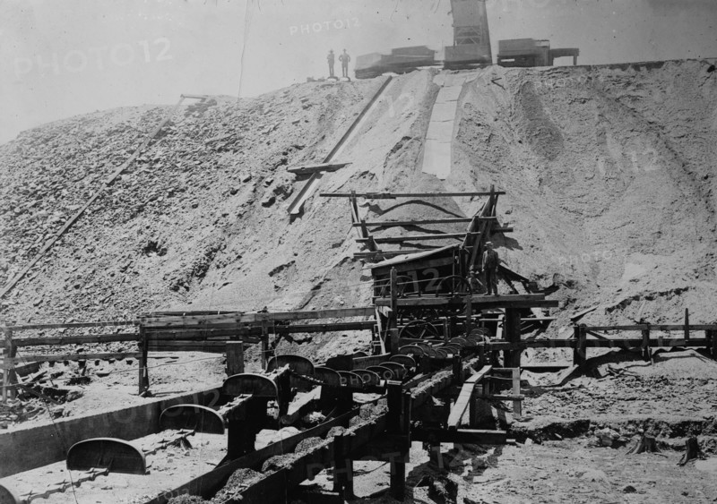 Coal mine idle, between c1910 and c1915. Creator: Bain News Service.