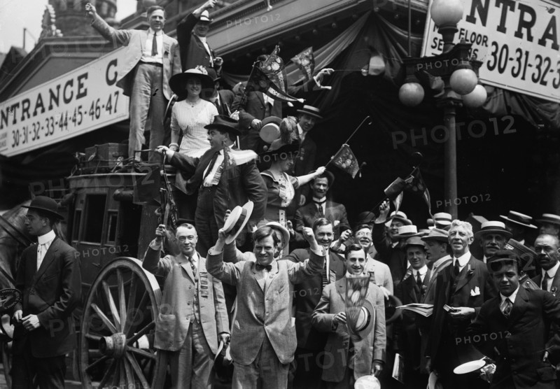 California delegates cheering on stagecoach at the 1912 Republican National Conv... June 18-22, 1912 Creator: Bain News Service.