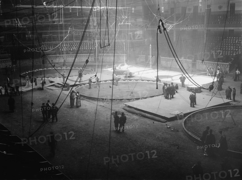 Preparing for Circus Week - Madison Sq. Garden, 1913. Creator: Bain News Service.