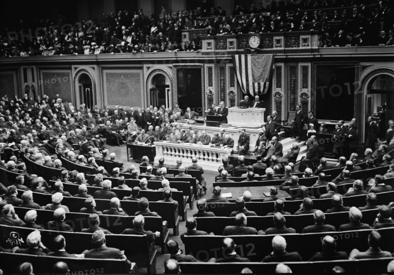 Pres. Wilson addressing Congress, 1913. Creator: Bain News Service.