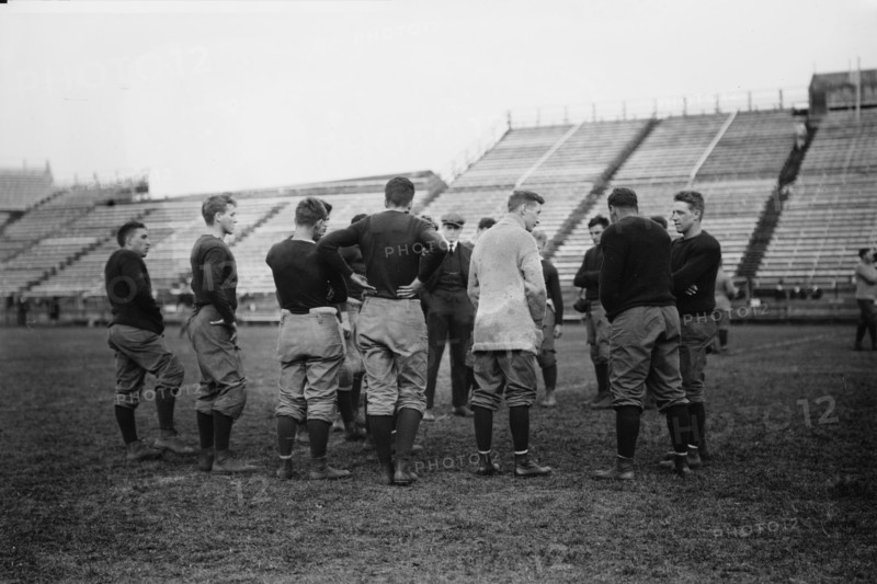 Instructing Yale football team, between c1910 and c1915. Creator: Bain News Service.