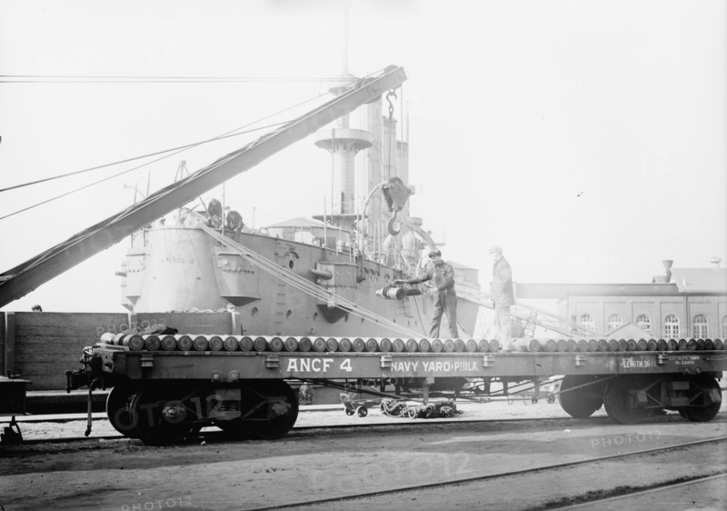 Transfer of 8" shells, League Isl'd., 1913. Creator: Bain News Service.