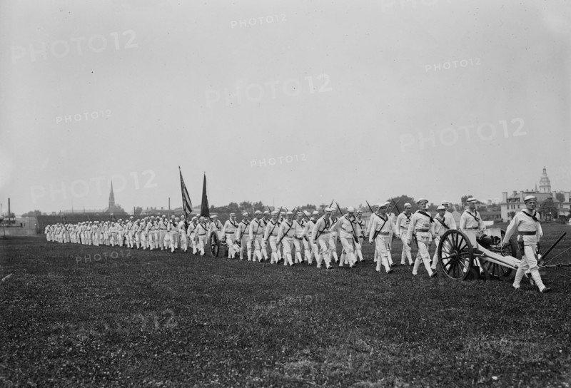 Artillery - Annapolis, 1913. Creator: Bain News Service.