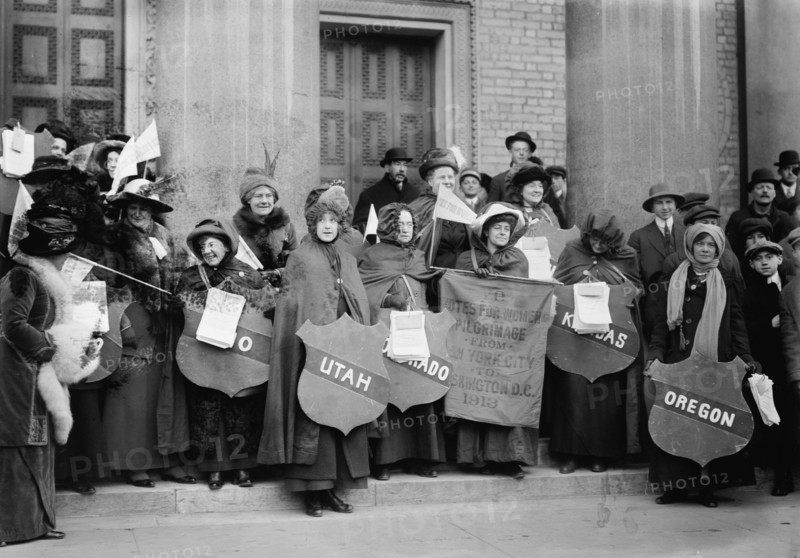 Suffrage hikers collecting, 1913. Creator: Bain News Service.
