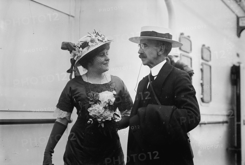 Mr. and Mrs. J.B. Walker, between c1910 and c1915. Creator: Bain News Service.